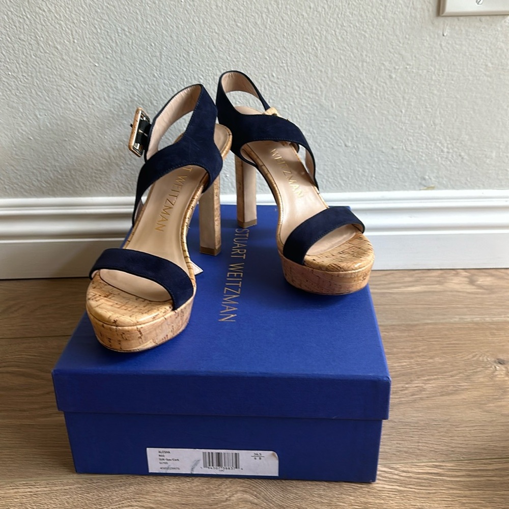 Stuart Weiztman Alesha Sandal Size 6
